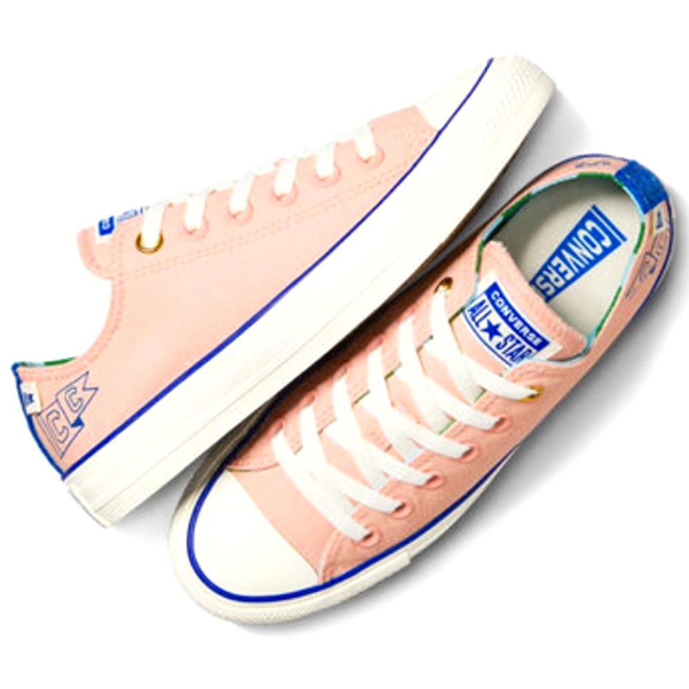 NWT Chuck Taylor All Star Camp Converse NIB